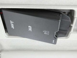 埋め込みタイプのETC。車のデザインと一体となった収納型タイプ。※再セットアップのお申込および再セットアップ料金は別途必要になります。(※支払総額にセットアップ費用は含まれておりません。)