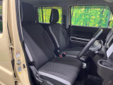 ドライバーによって運転しやすいポジションは異なり、あの車はどうなのか不安なこともありますよね。気になるお車は店頭で乗り込んでご確認いただけます♪