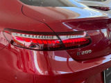 車検や点検でご入庫の際には、メルセデス・ベンツの代車を無料でご利用頂けます。お買いかえのきっかけになる事も多く大変好評を頂いております。乗ってみたいお車などございましたら是非ご相談ください!
