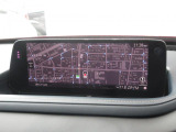 マツダコネクトの8.8インチワイドセンターディスプレイです。『Android Auto』『Apple CarPlay』や独自のコネクテッドサービスに対応したインターフェイスシステムです。