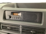 【ラジオデッキ】AM/FM対応!ラジオを聴きながら、運転中もリラックス♪