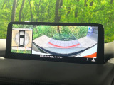 【360&deg;ビューモニター】専用のカメラにより、上から見下ろしたような視点で360度クルマの周囲を確認することができます☆死角部分も確認しやすく、狭い場所での切り返しや駐車もスムーズに行えます。