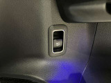 認定中古車フェア期間中はお買い得な特典をご用意しております。ご検討中のお客様はぜひ当店スタッフまでお問い合わせ下さい。