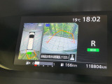 【アラウンドビューモニター】専用のカメラにより、上から見下ろしたような視点で360度クルマの周囲を確認することができます☆死角部分も確認しやすく、狭い場所での切り返しや駐車もスムーズに行えます。