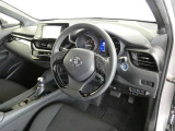 C-HR ハイブリッド 1.8 S LED パッケージ