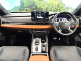 アウトランダー PHEV 2.4 P 4WD 
