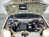 【エンジンルーム】エンジンの調子は良好です!ご納車前にはしっかりとオイル交換・その他油種類の点検補充をさせて頂きます。また、ガリバーでは修復歴のある車は販売いたしません。