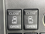 【両側パワースライドドア】スマートキーや運転席のスイッチで後席両側スライドドアの開閉が可能♪電動だから力を入れてドアを開ける必要が無く、小さなお子様でも簡単に開け閉めでき快適です♪