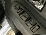 【オプション多数】大好評ボディーへのガラスコーティング施工承ります☆ご納車でキレイなのは当たり前♪その後のお手入れは水洗いでOK!いかに良い状態を保つかがカギ☆純正や社外パーツ等も取り寄せ・取付可能☆