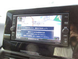 日産純正カーナビゲーション・地図も見やすく、初めての道もこれがあれば安心ですね。