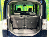 普段のお買い物や通勤、送迎等に十分な荷室スペースを確保しております。セカンドシートを倒すと、大きな荷物の積載も可能です♪