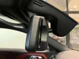ルームミラー内蔵ETC車載器(自動防眩付)後続からの光が一定以上になると自動で眩しさを緩和します。