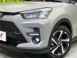 【シーケンシャルターンランプ付きLEDヘッドライト】人気の『流れるウィンカー』付きのLEDヘッドライトを装備♪高級感はもちろん、点灯時は存在感たっぷりで他車からも認識されやすく安心です。