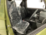 【オプション多数】大好評ボディーへのガラスコーティング施工承ります☆ご納車でキレイなのは当たり前♪その後のお手入れは水洗いでOK!いかに良い状態を保つかがカギ☆純正や社外パーツ等も取り寄せ・取付可能☆