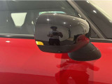 「自動車保険も、純正のクオリティを。」MINIの正規ディーラーのみが取り扱い可能な、MINI専用自動車保険。専任のスタッフが皆様のカーライフを、24時間365日サポート致します。
