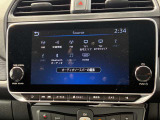 EV専用の9インチ大画面NissanConnectナビゲーション!自動地図更新や最新の充電スポットを表示(別途有料契約が必要になります)。「docomo in Car Connect(有料)」申込みで車内が使い放題Wi-Fiスポットに!