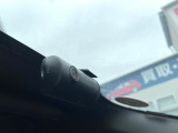 【ドライブレコーダー】ドライブレコーダー装備!走行中はもちろん、あおり運転や事故に遭遇した際、映像で記録し、万一のリスクに備えます。※記録用SDカードはお客様ご自身でご準備いただく必要があります。