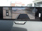 360&deg;ビューモニターを搭載しています。パーキングセンサーと合せてお使いいただくことで、安全、安心にお車の取り回しを行っていただけます。