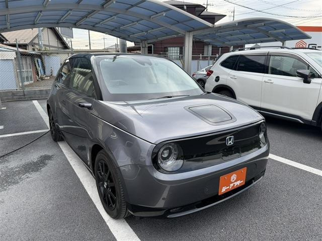 Honda e ベースモデル 禁煙車 ワンオーナー スカイルーフ