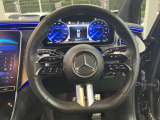 握りやすいハンドルの形状をしておりますので、お客様の運転をサポートしてくれます!