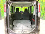 普段のお買い物や通勤、送迎等に十分な荷室スペースを確保しております。セカンドシートを倒すと、大きな荷物の積載も可能です♪
