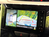 【パノラマモニター】専用のカメラにより、上から見下ろしたような視点で360度クルマの周囲を確認することができます☆死角部分も確認しやすく、狭い場所での切り返しや駐車もスムーズに行えます。