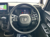 【ステアリングスイッチ】運転中、前方から目線をそらすことなく、オーディオ等の操作が可能な便利機能!安心&快適なドライブを演出してくれます♪