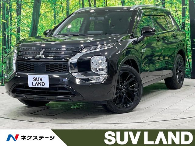 アウトランダー PHEV 2.4 ブラック エディション 4WD 