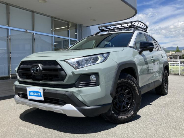 RAV4 2.0 アドベンチャー 4WD 