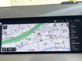 ●BMW純正ナビ:一体感のあるナビは、高級感ある車内を演出してくれます。Bluetooth再生などオーディオ機能も充実しておりますので、運転もより楽しめます♪