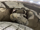お車を安心してお乗りいただく為には、足回りの定期点検が欠かせません。サービスサポート(有償保証)では無料点検もご提供しており、安心のカーライフをお過ごしいただけるサポート体制が整っています。