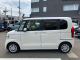安全装備も豊富でお買い得車両です。