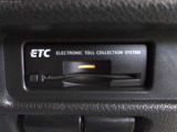 ETC付きだから、高速もラクラク☆料金所もスムーズに通過出来ますよね。付いてて欲しい装備ですよね♪休日のドライブにちょっと遠くまでお得に出かけてみませんか?