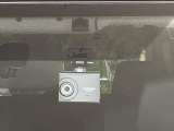 【ドライブレコーダー】ドライブレコーダー装備!走行中はもちろん、あおり運転や事故に遭遇した際、映像で記録し、万一のリスクに備えます。※記録用SDカードはお客様ご自身でご準備いただく必要があります。