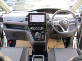 セレナ 1.2 e-POWER ハイウェイスターV 