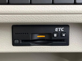 【ETC】高速道路の料金所をストレスなく通過!話題のスポットやサービスエリアに多い「スマートIC」利用時は必須のアイテムです。当店でセットアップを実施、ご納車当日からすぐにご利用いただけます!