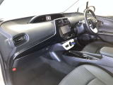 見通しのよいすっきりとした視界で、誰でも運転しやすいです。運転のしやすさは疲れにくさにも繋がりますよ♪