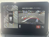 360度ビューモニターと障害物センサーで周囲の安全を確認できる装備です