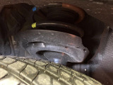 お車を安心してお乗りいただく為には、足回りの定期点検が欠かせません。サービスサポート(有償保証)では無料点検もご提供しており、安心のカーライフをお過ごしいただけるサポート体制が整っています。