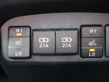 運転席・助手席にはシートヒーターが付いております!寒い冬でも快適にドライブできますね♪(^▽^)