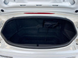 普段のお買い物や通勤、送迎等に十分な荷室スペースを確保しております。