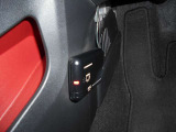 ★高速道路をご利用の際にゲートを開通するのもノンストップで快適にご利用頂けるETC車載器を搭載してます♪またナンバープレート変更や新規取得の際はセットアップ料金が別途必要となりますのでご了承下さい