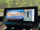 【パノラミックビューモニター】専用のカメラにより、上から見下ろしたような視点で360度クルマの周囲を確認することができます☆死角部分も確認しやすく、狭い場所での切り返しや駐車もスムーズに行えます。
