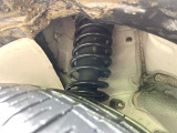 お車を安心してお乗りいただく為には、足回りの定期点検が欠かせません。サービスサポート(有償保証)では無料点検もご提供しており、安心のカーライフをお過ごしいただけるサポート体制が整っています。