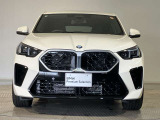 【キドニーグリル】BMWは約90年もの間、ほぼ全ての車両にひと目でBMWだと分かるこの特徴的なフロントグリルが備えられ、デザイン・アイコンとして親しまれてきました。