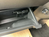 ETCは、高速道路料金所の渋滞を避け、時間と手間を省くことができます。また、料金の支払いや精算の手間が省け、便利で快適なドライブをサポートします