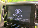【9インチ ディスプレイオーディオ】大画面ディスプレイへお持ちのスマートフォンと連携して、ナビやbluetoothでの音楽再生が可能です♪デザインはもちろん操作性も良好!別途ナビ機能の取付可能です♪