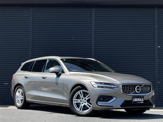 V60  本革シート サンルーフ