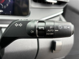 【オートライト(AUTO)】外の明るさをシステムが感知して、自動でヘッドライトが点灯します。ヘッドライトをつけ忘れを防ぐ便利機能です。