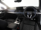 指定工場で車検までご対応可能。6ベイを完備したサービス工場を併設し、快適なAudiライフをサポートします。詳しくは0078-6002-900146中古車スタッフまで
